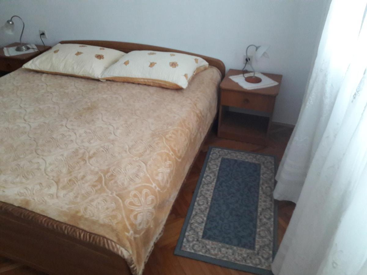 Apartment Bise Рогозница Экстерьер фото