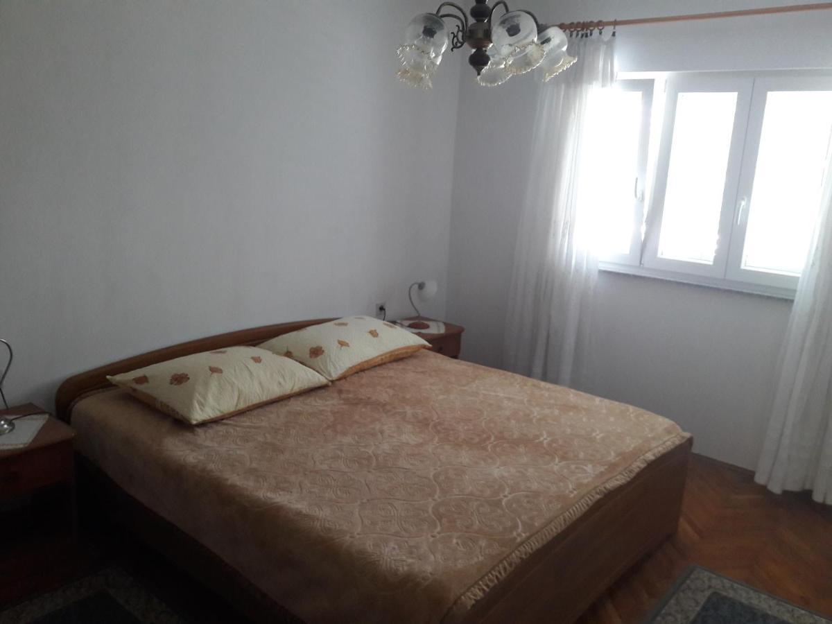 Apartment Bise Рогозница Экстерьер фото