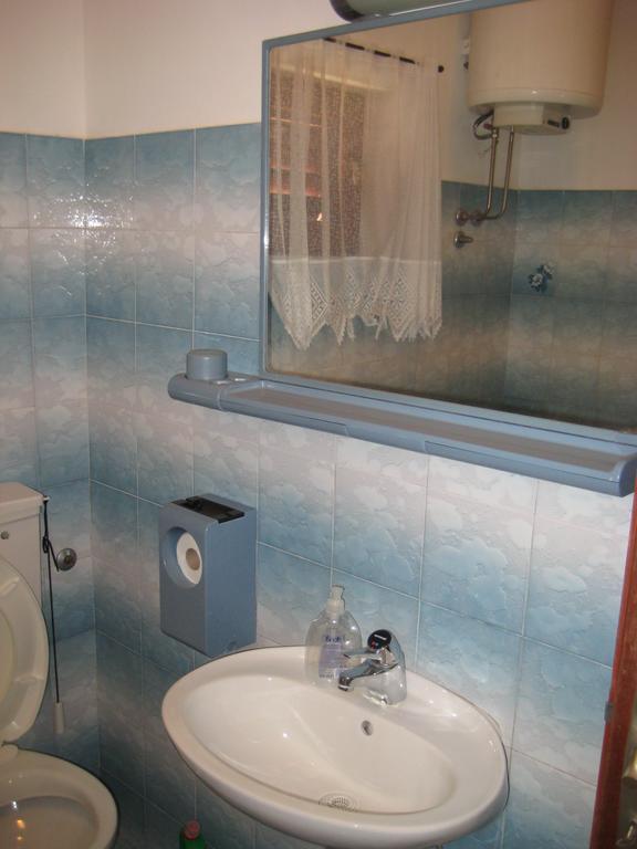 Apartment Bise Рогозница Экстерьер фото